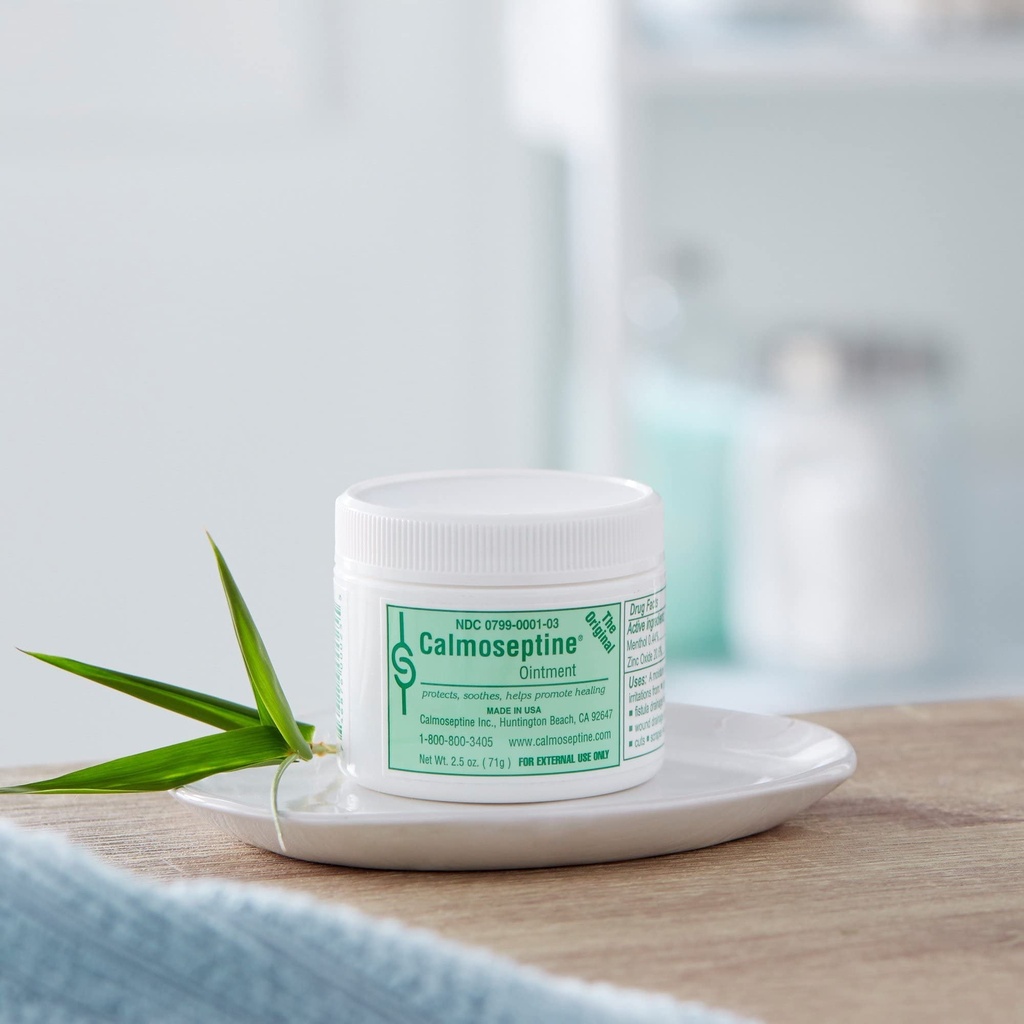 calmoseptine-ointment-2-5-oz-jar-each-5.jpg