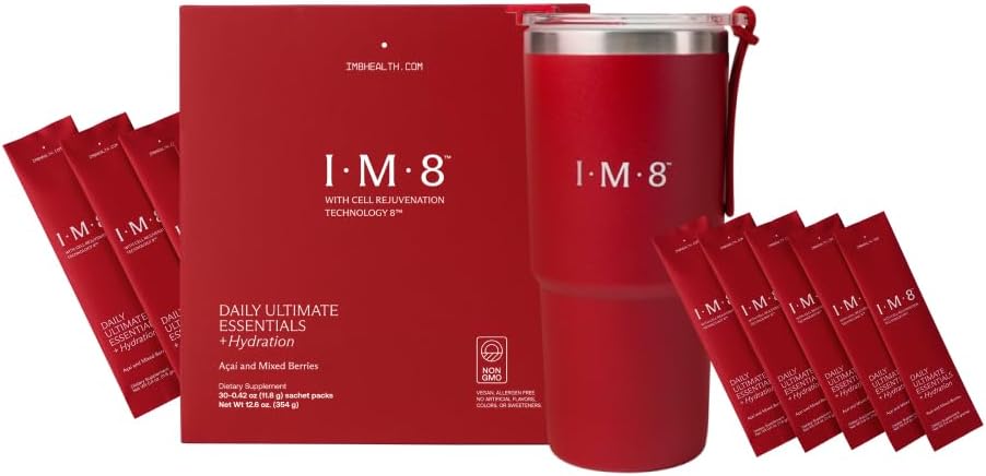 IM8 Daily Ultimate Essentials All-in-One Multivitamin Suplemento, 92 Nutrient Rich Ingredients CoQ10, Probiotics, Vitamins, Greens, GF, Acai Mixed Berry (30 Servimientos, Travel Packs - Tumbler Incluido)
