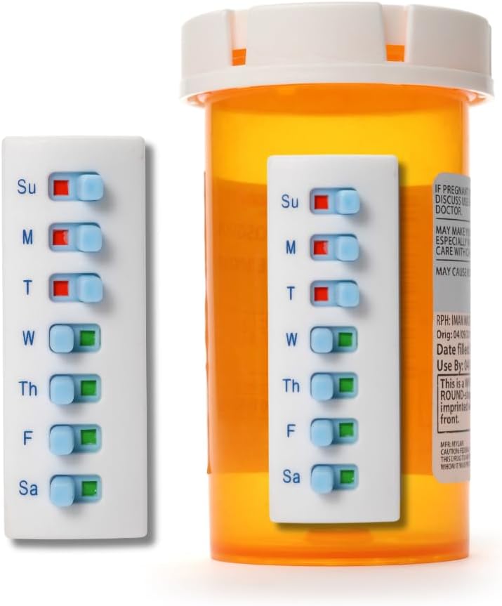 Peel y Stick Reutilizable para 12 + Rellenos, Pill/Medication/Vitamin/Pet Med Tracker & Reminder, Adjunte a Su Botella, Sin Organizador, Curved‐Back (White, 2-Pack)